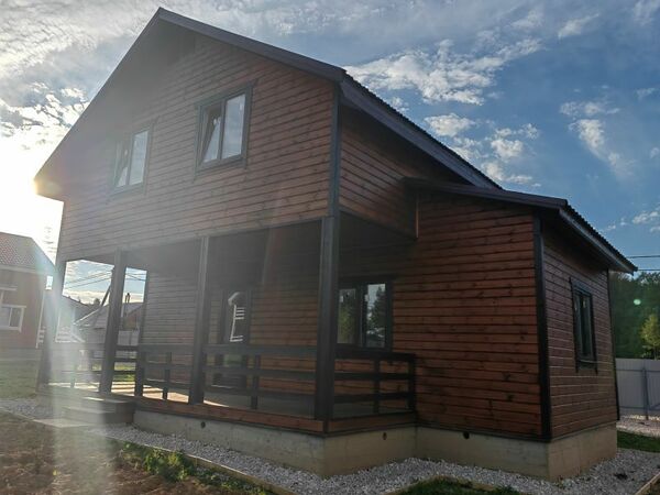 Дом ,участок с деревьями, озеро рядом Киевское шоссе Плесенское