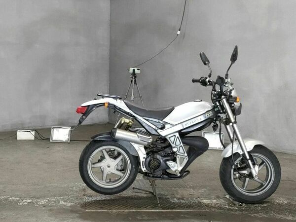 Мотоцикл minibike спортбайк Suzuki TR50 Street Magic S рама CA1LB