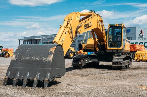 Запасные части экскаваторов SDLG (LGCE) E6210F