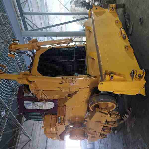 Продам бульдозер CAT D9R