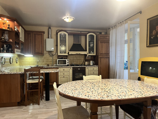 Продается 5к.кв.,
