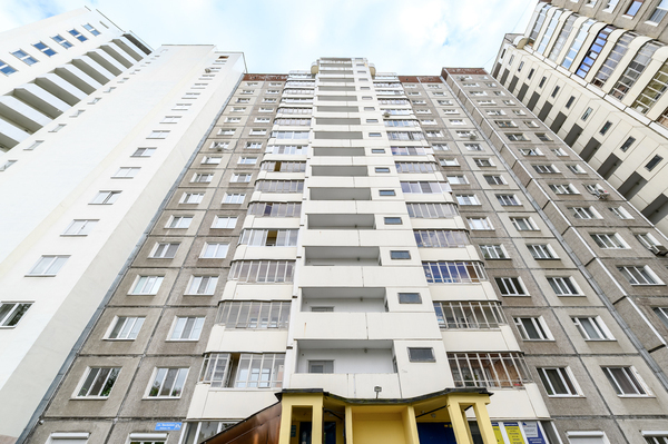 Продам уютную квартиру в центре Пионерского района