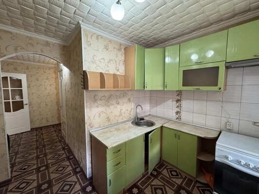 Квартира в центре первый этаж
