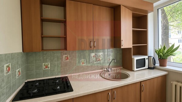 Продам двухкомнатную (2-комн.) квартиру, Коммунистическая ул, 65, Кали