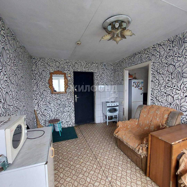 Продается 2 комнаты 20.3 м2 в 1 ком.кв.
