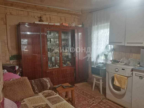 Дом 42 м2 на участке 1100 сот.
