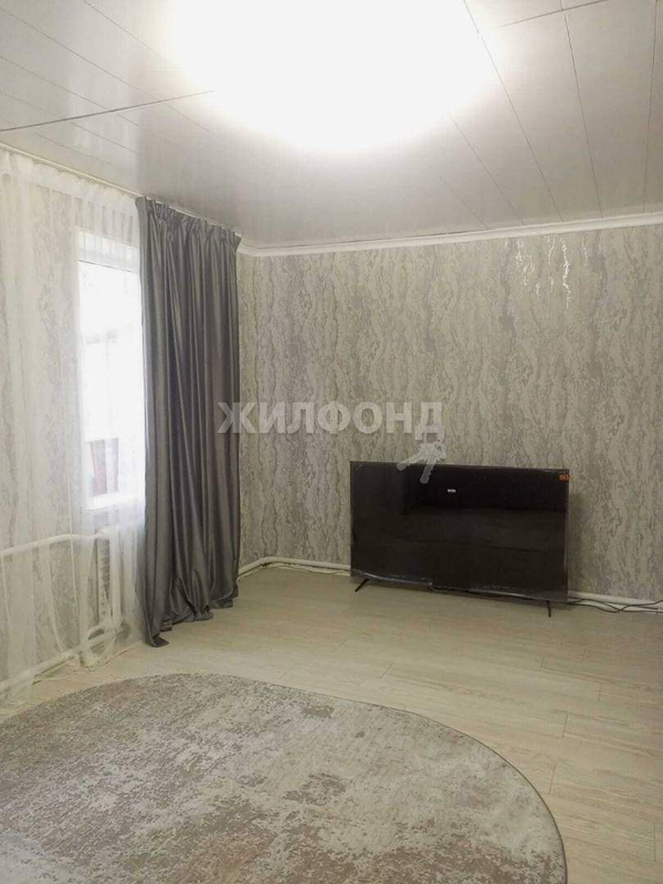 Дом 44 м2 на участке 3 сот.