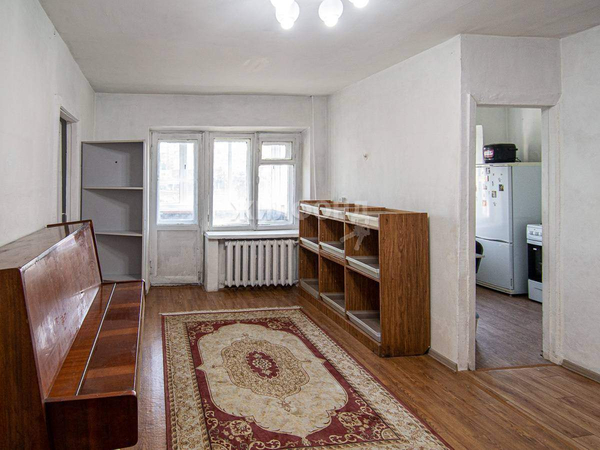 Продается 2-комн. квартира 42.6 кв.м.