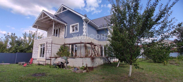 Дом 240 м2 на участке 13 сот.