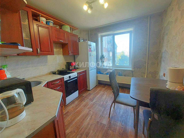 Продается 2-комн. квартира 53 кв.м.