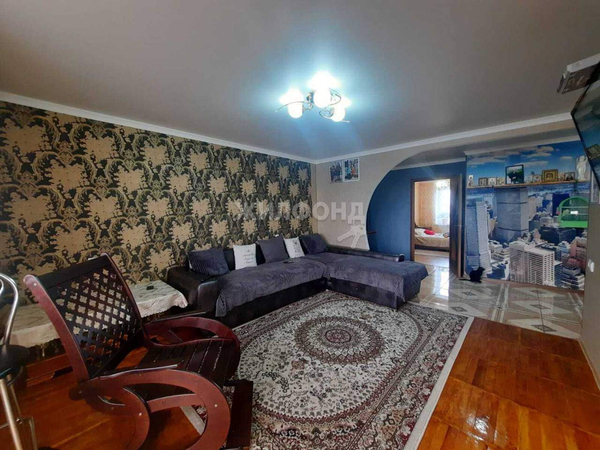 Продается 4-комн. квартира 77 кв.м.