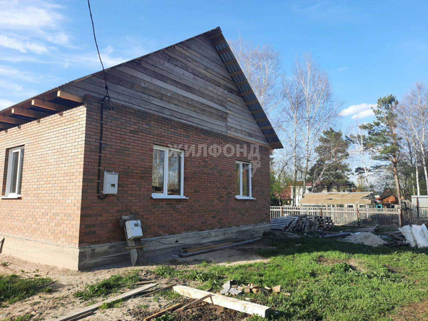 Дом 46.9 м2 на участке 6.05 сот.
