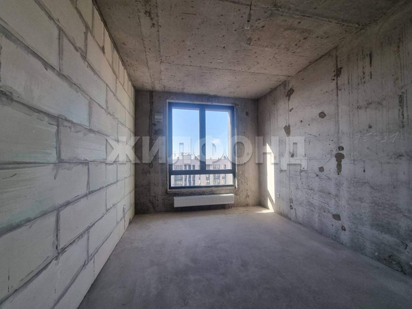 Продам 3-комн. квартиру 74.2 кв.м.