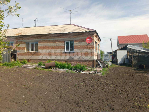 Дом 50.8 м2 на участке 10 сот.