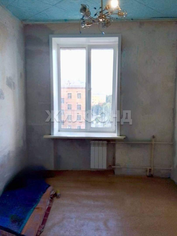 Продается комната 10.2 м2 в 1 ком.кв.