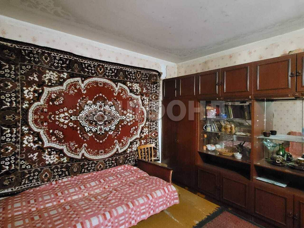 Продается 1-комн. квартира 30.4 кв.м.