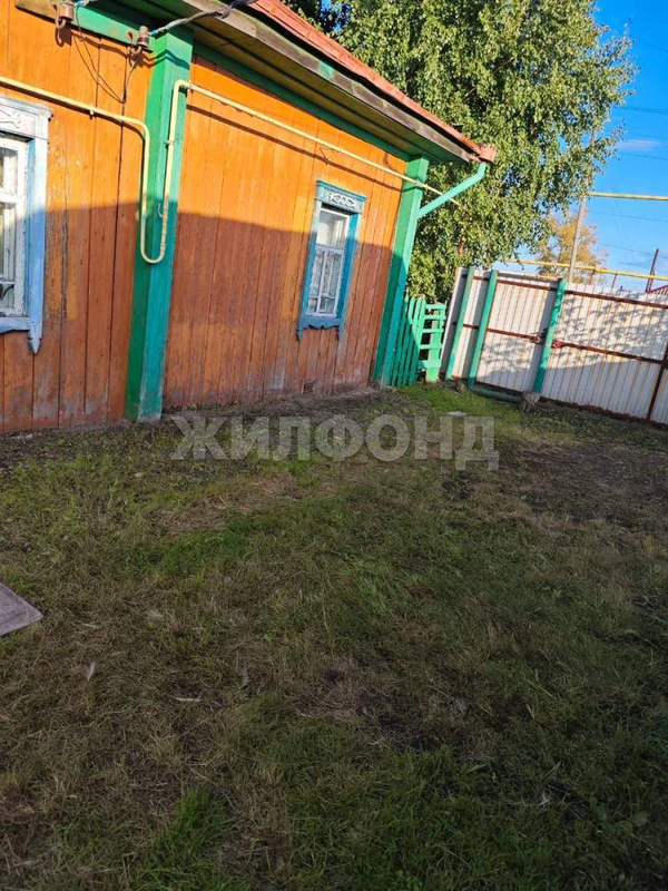 Дом 48 м2 на участке 6 сот.