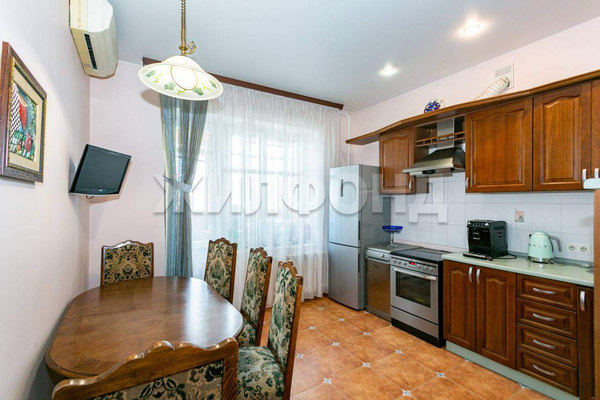 Продается 2-комн. квартира 88.5 кв.м.