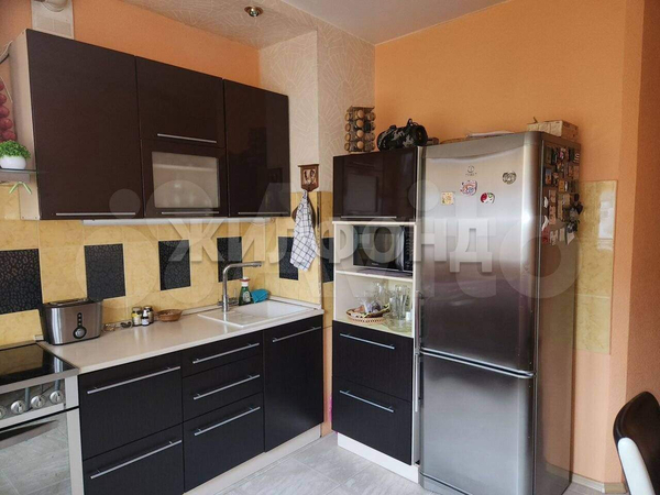 Продается 3-комн. квартира 743 кв.м.