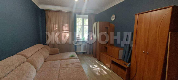 Продается комната 18 м2 в 3 ком.кв.