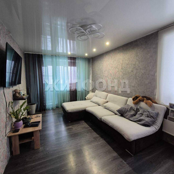 Продается 2-комн. квартира 57 кв.м.