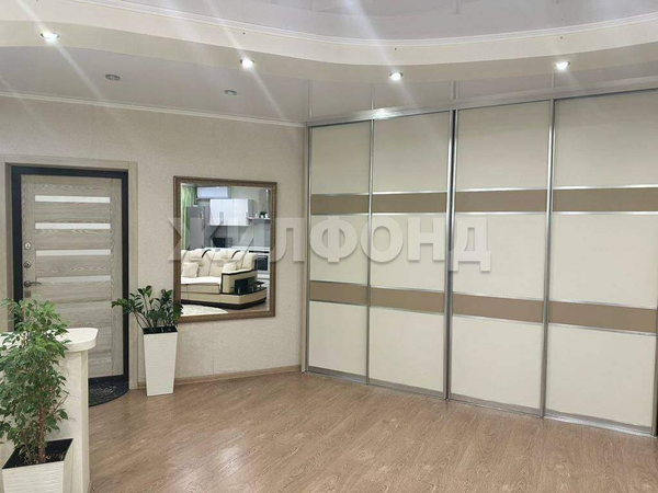 Продается 3-комн. квартира 104.5 кв.м.