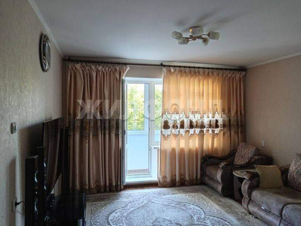 Продается 3-комн. квартира 64 кв.м.