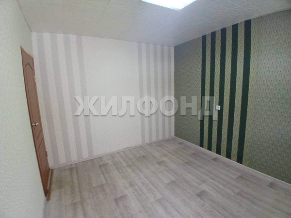 Продается комната 17.2 м2 в 3 ком.кв.
