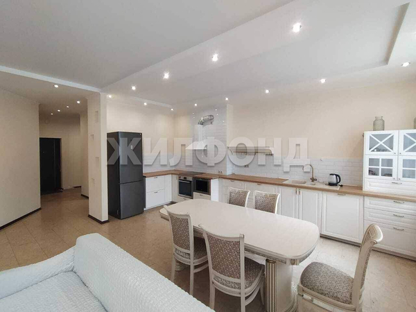 Продается 3-комн. квартира 112.6 кв.м.