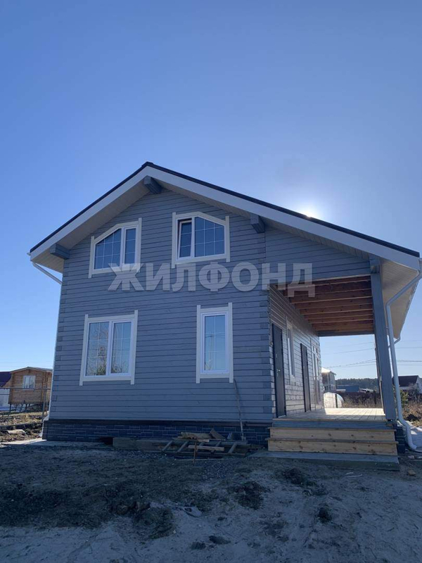 Дом 115 м2 на участке 8 сот.