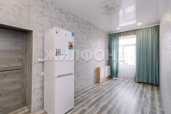 Продается 2 комнаты 31.5 м2 в 3 ком.кв.