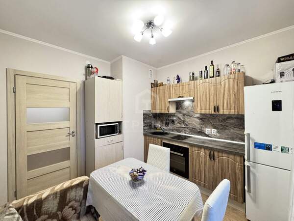 Продам 1-комн. квартиру 35 кв.м.