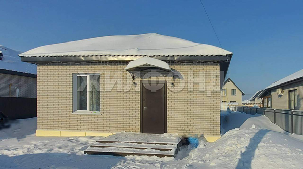Дом 76.9 м2 на участке 5 сот.