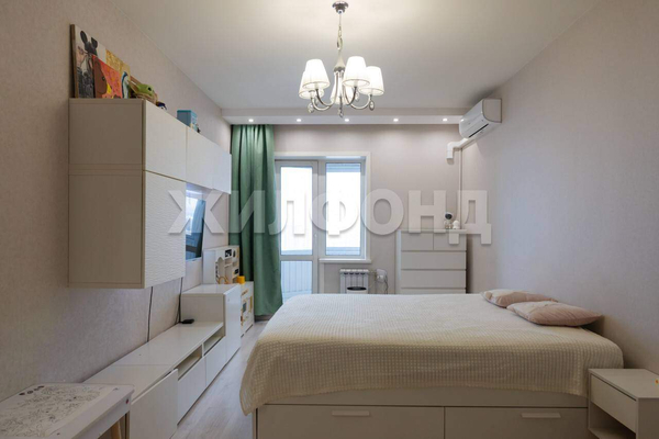 Продается 1-комн. квартира 42 кв.м.