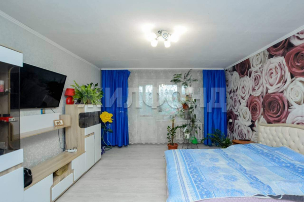 Продается 5-комн. квартира 121 кв.м.