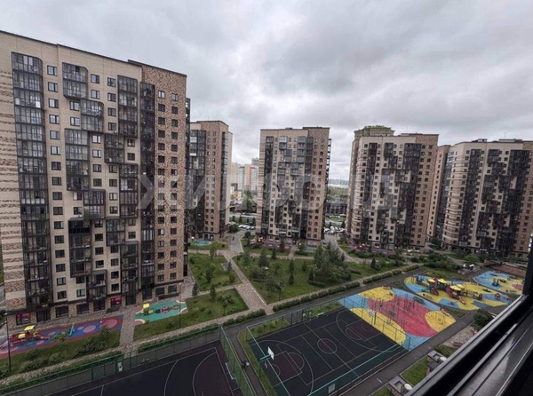 Продается 2-комн. квартира 63.3 кв.м.