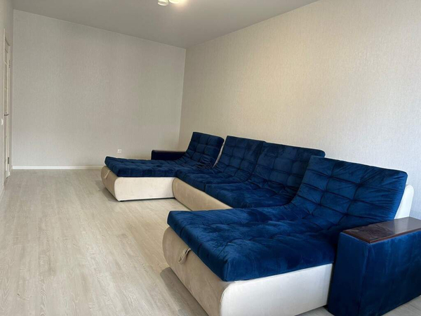 Продается 2-комн. квартира 55.8 кв.м.
