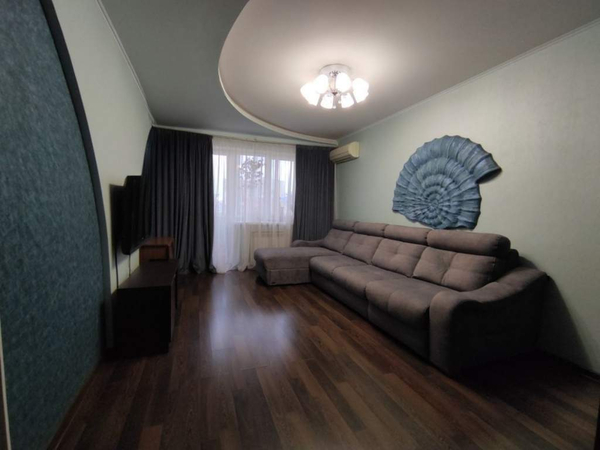 Продается 5-комн. квартира 121.4 кв.м.