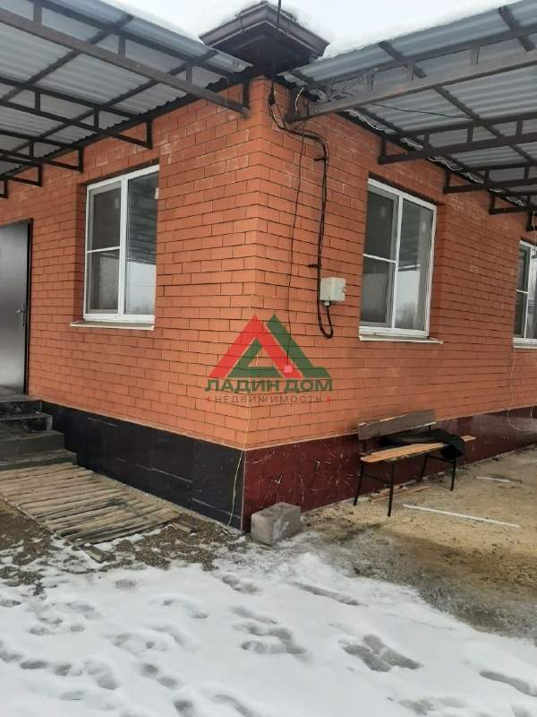 Дом 60.5 м2 на участке 5 сот.