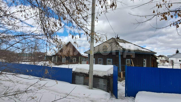 Дом 40 м2 на участке 9 сот.