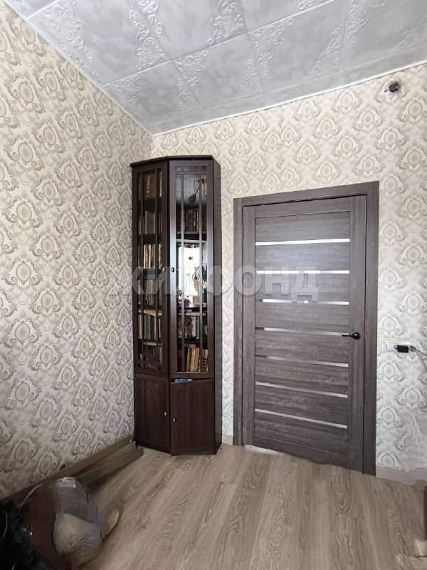 Продается 2 комнаты 8.9 м2 в 3 ком.кв.